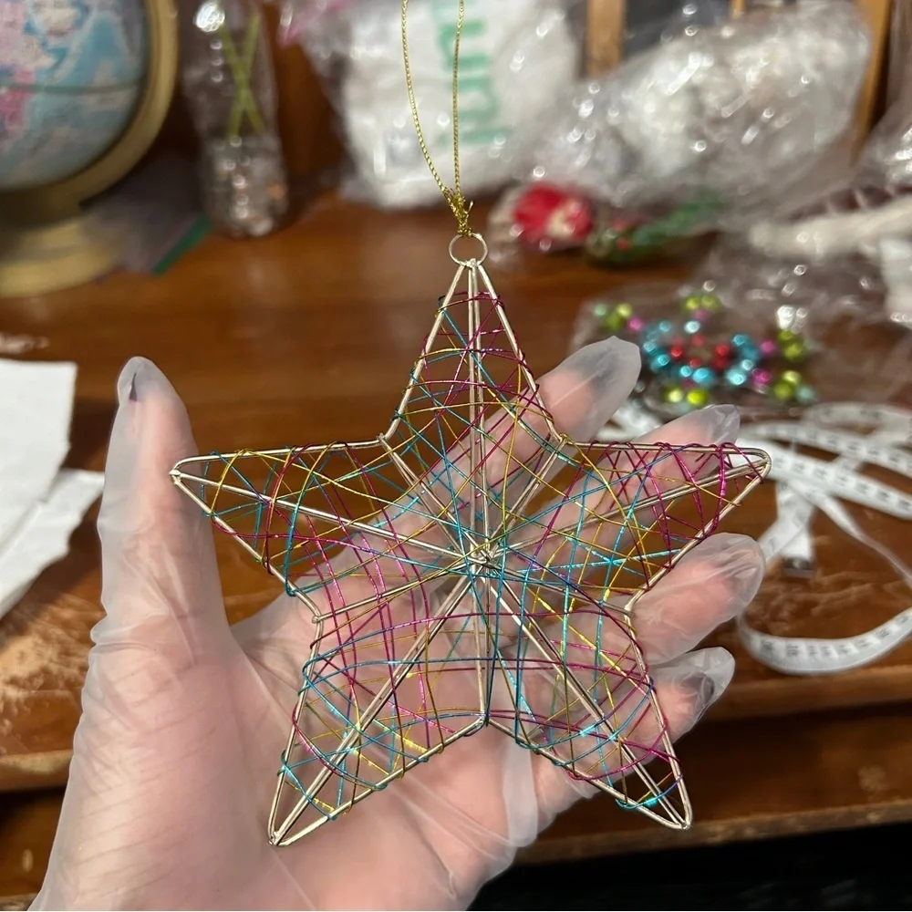 Multicolor Wire Art Star Christmas Ornament - “Mistletoe”